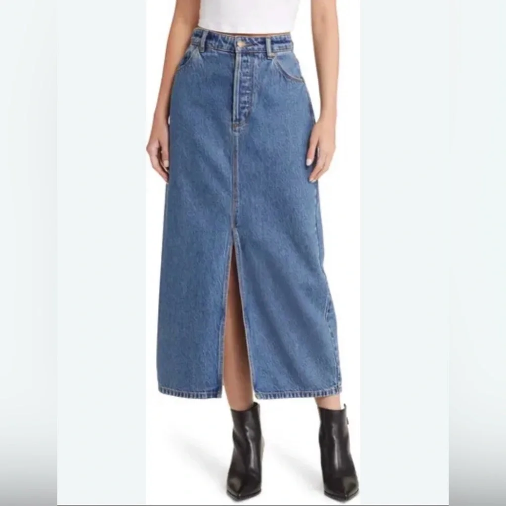 Rolla's Chicago denim maxi skirt in blue. size 28 - Picture 2 of 8